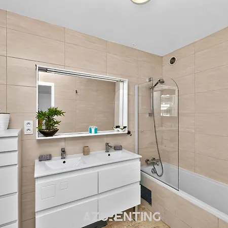 Azurenting - T3 Alexandre Iii - Aperçu Mer&estérel Apartment *